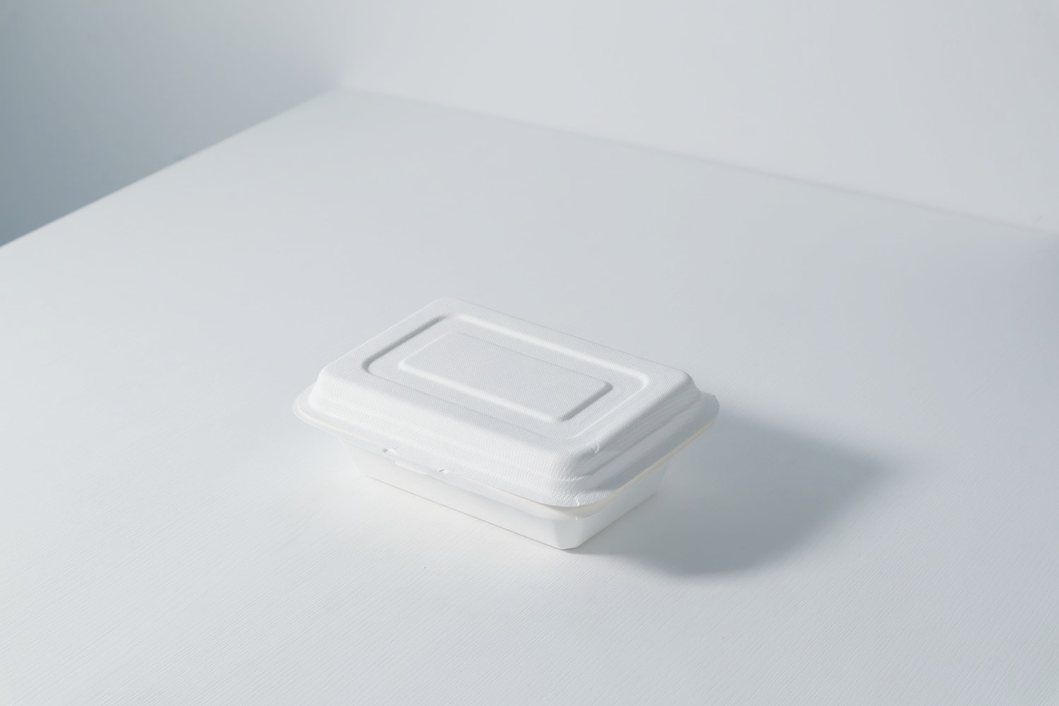 新商品（仕切り容器）