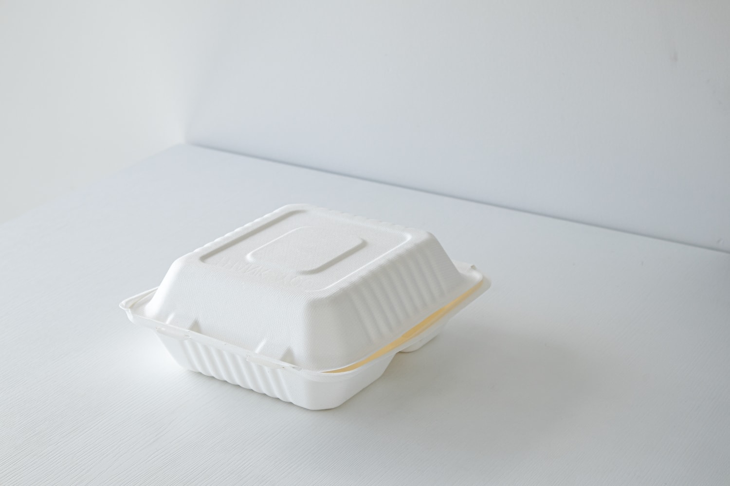 新商品(仕切り容器)