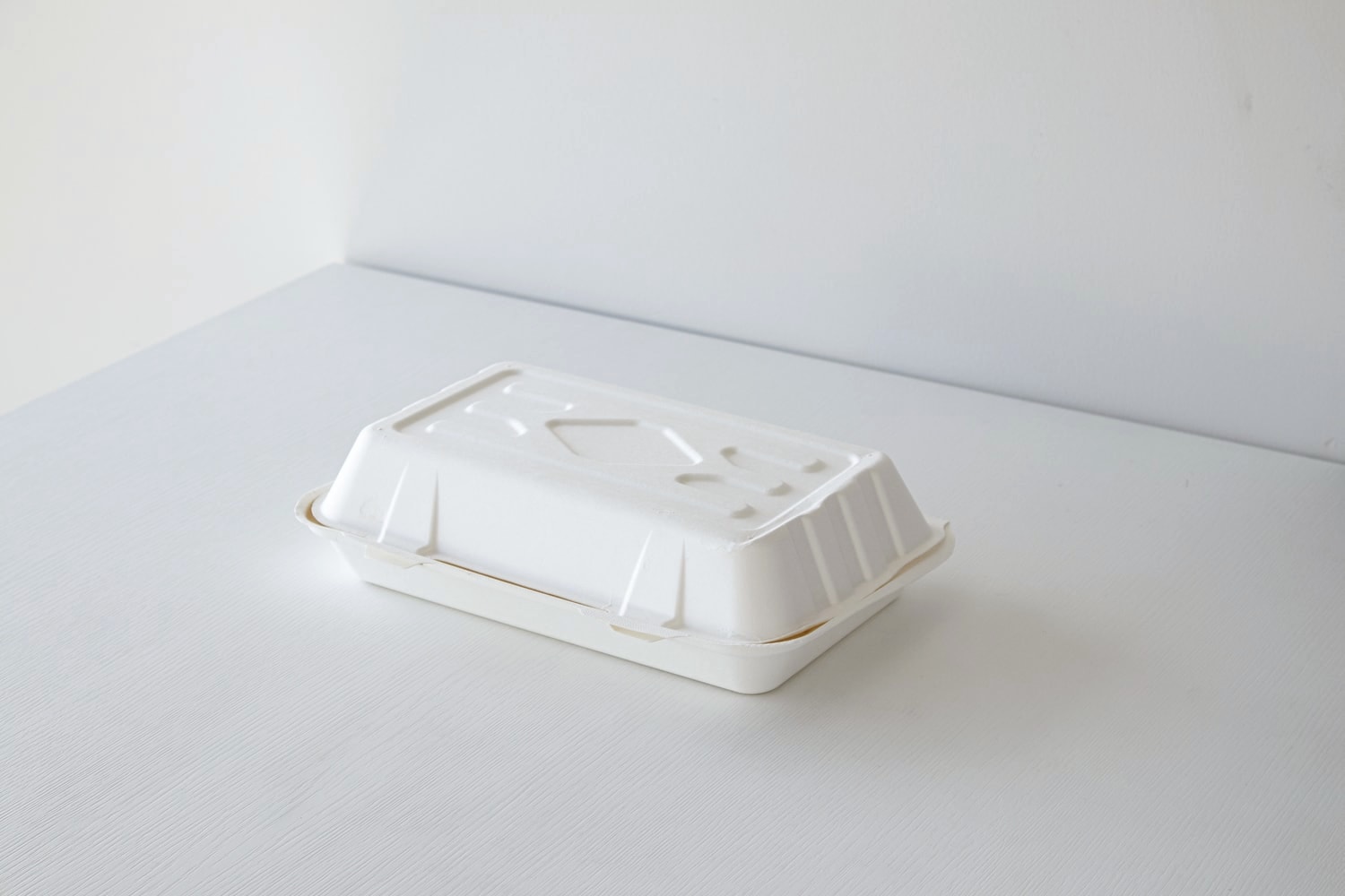 新商品（仕切り容器）